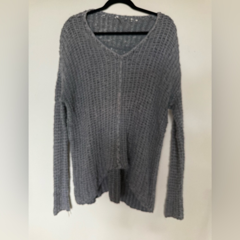 Free people Gray V-Neck Women's Sweater
